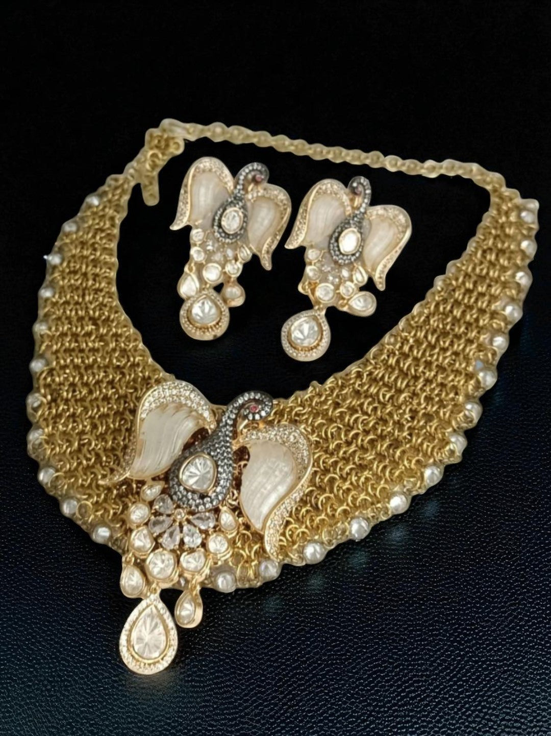 swan motif, statement piece, designer set, kundan, bridal jewellery, elegant, handcrafted, festive wear