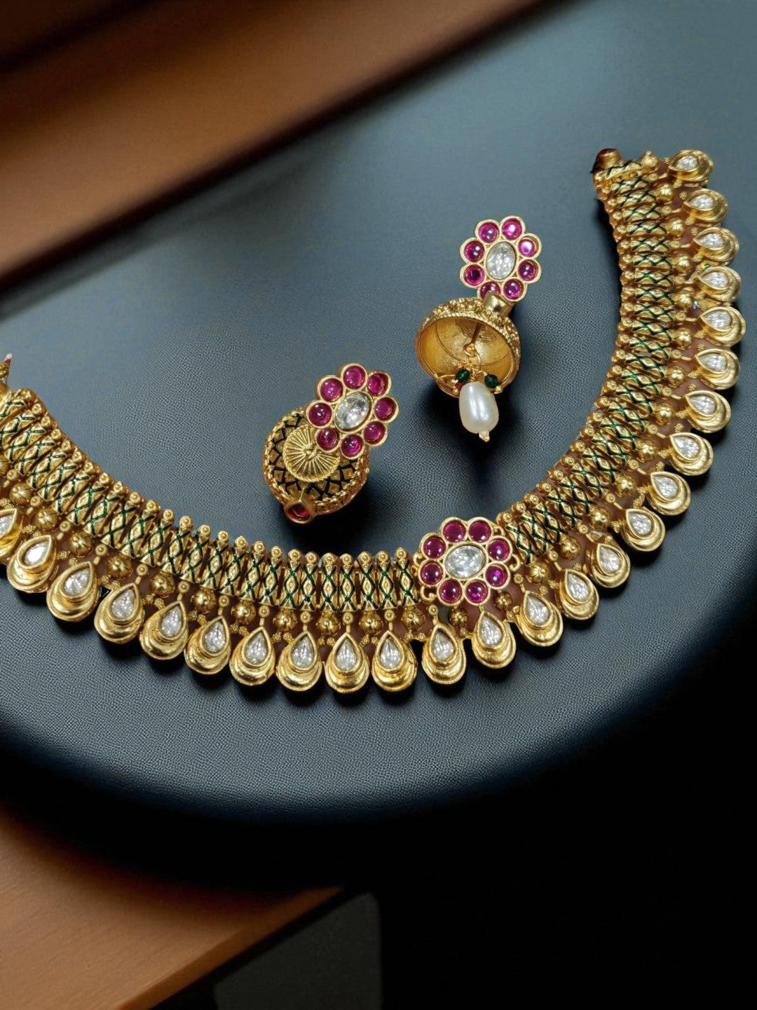 kundan droplet jewellery, luxury bridal jewellery, statement choker set, indian wedding jewellery, designer kundan jewellery, festive jewellery, pearl drop choker, handcrafted ethnic jewellery, house of pranvi style