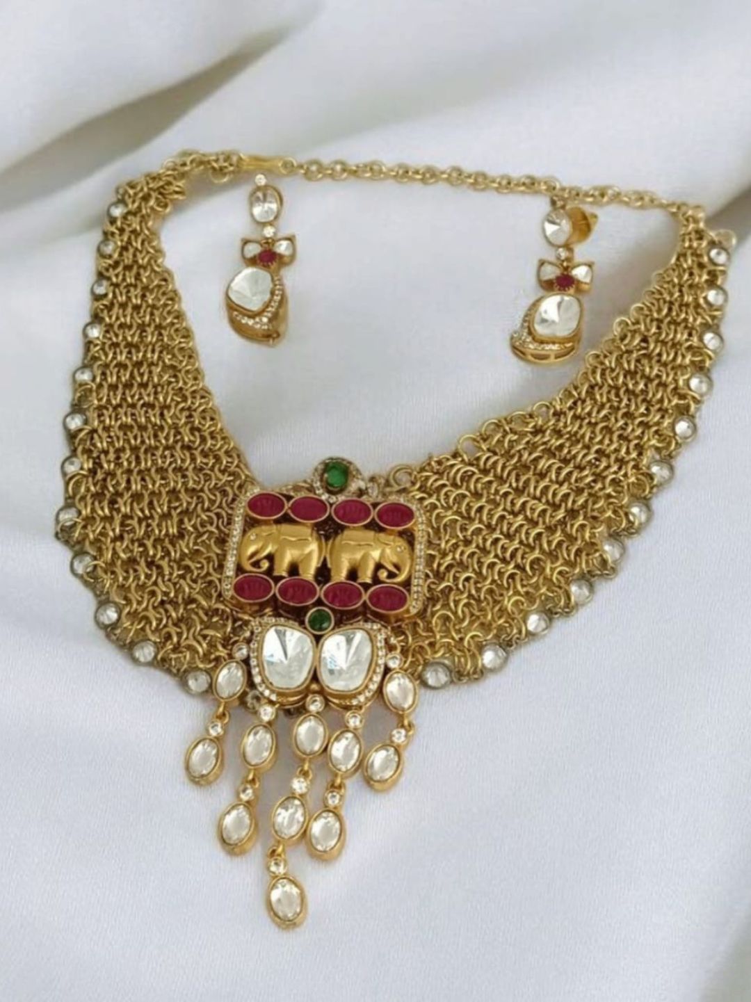 majestic, statement jewellery, bridal choker, festive wear, luxury set, designer jewellery, kundan detailing, handcrafted