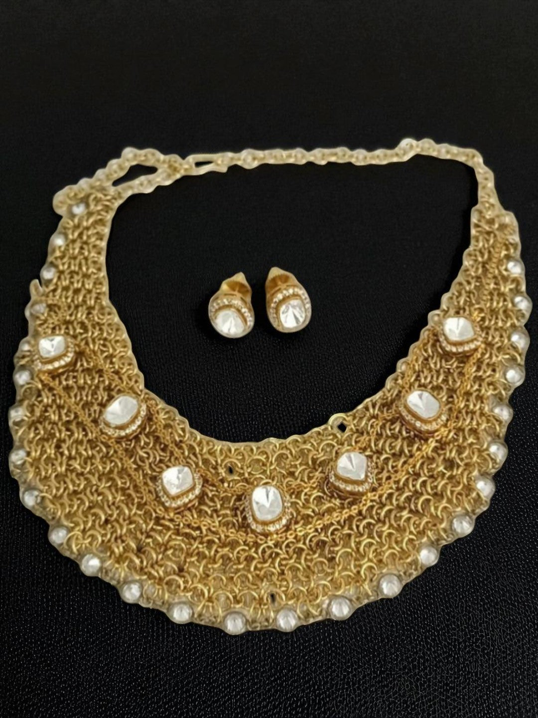 ethnic glamour, designer look, handcrafted jewellery, kundan design, luxury traditional, occasion wear, fashion choker