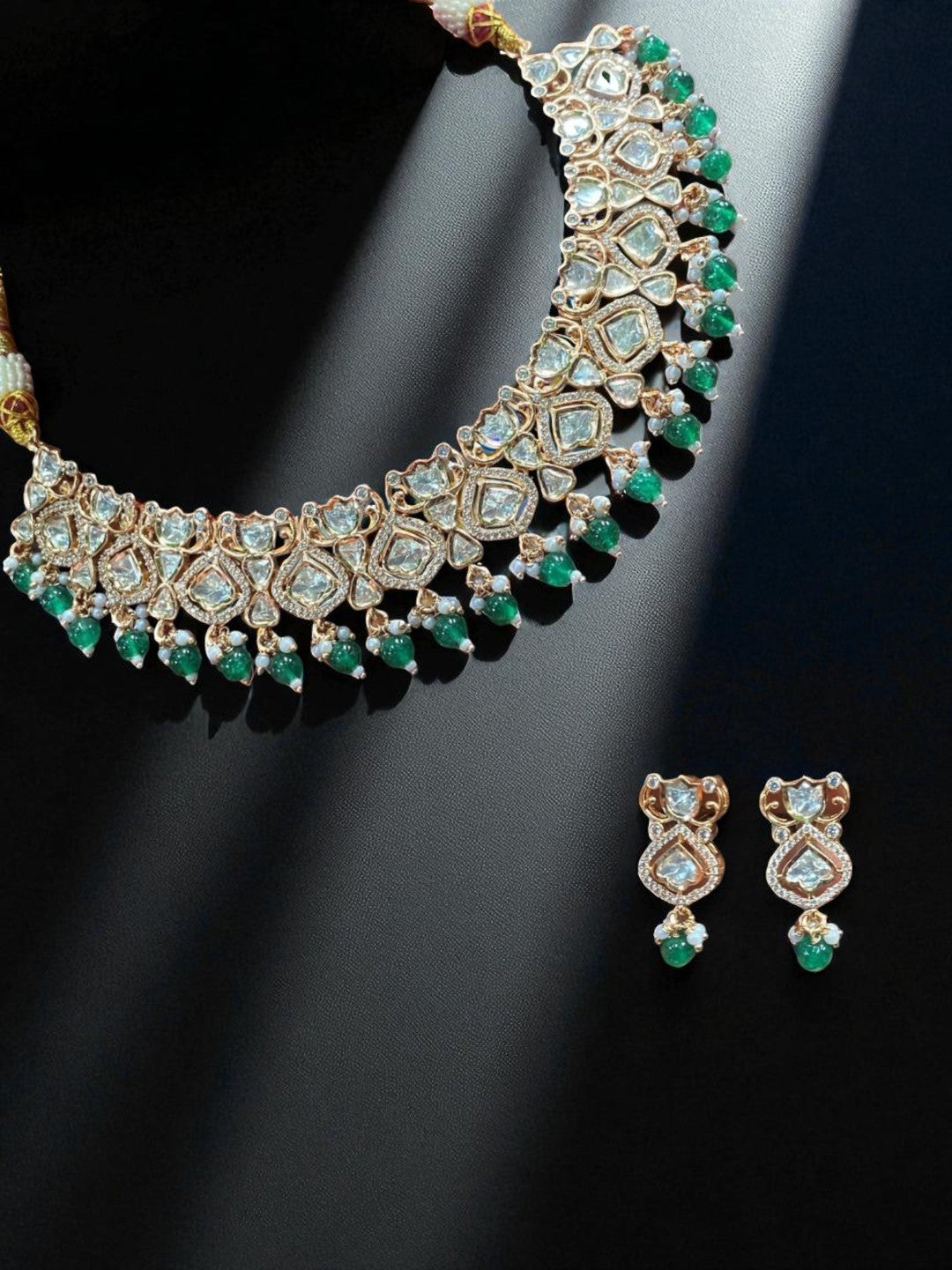 fusion festive jewellery, bold ethnic set, green gemstone choker, glam traditional look, wedding party necklace, trendy jewellery set, designer ethnic jewellery, kundan and beads, sangeet jewellery, house of pranvi glam
Let me know if y