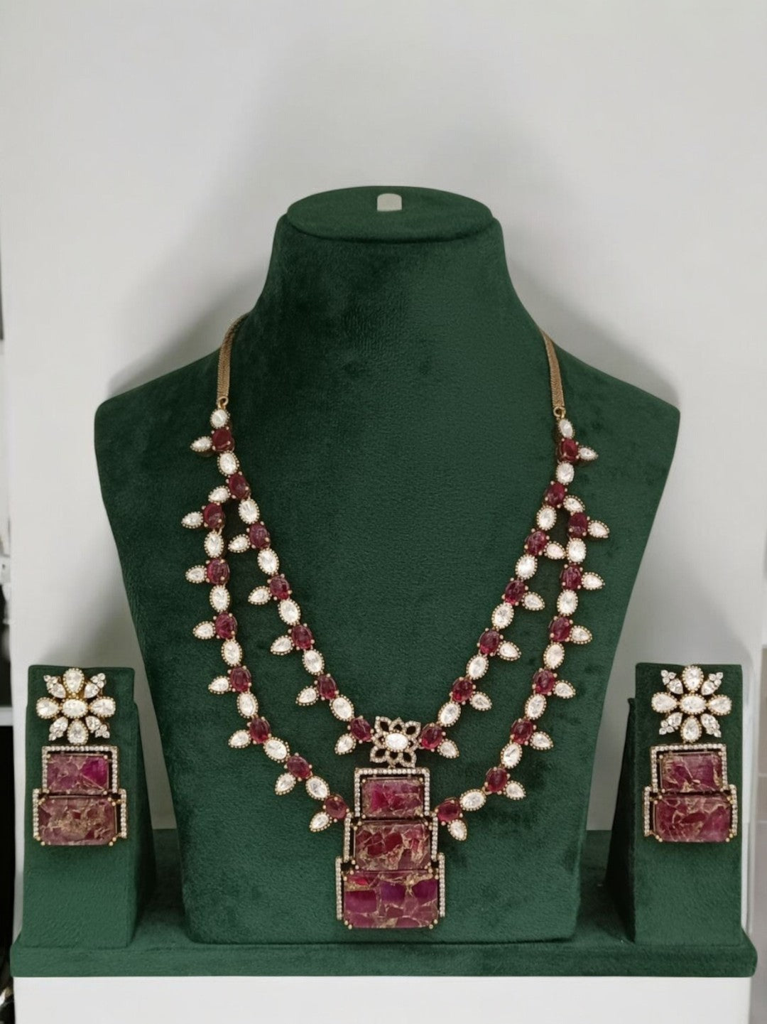 bridal jewellery, kundan necklace, wedding necklace set, amethyst jewellery, designer jewellery, Indian ethnic jewellery, traditional necklace set, festive jewellery, luxury fashion jewellery, statement necklace