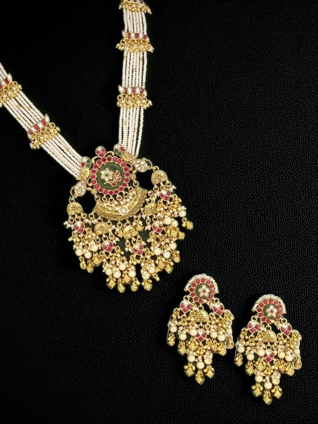 antique jewellery, bridal jewellery, traditional necklace, handcrafted set, south indian jewellery, festive wear jewellery, temple inspired jewellery, layered necklace set