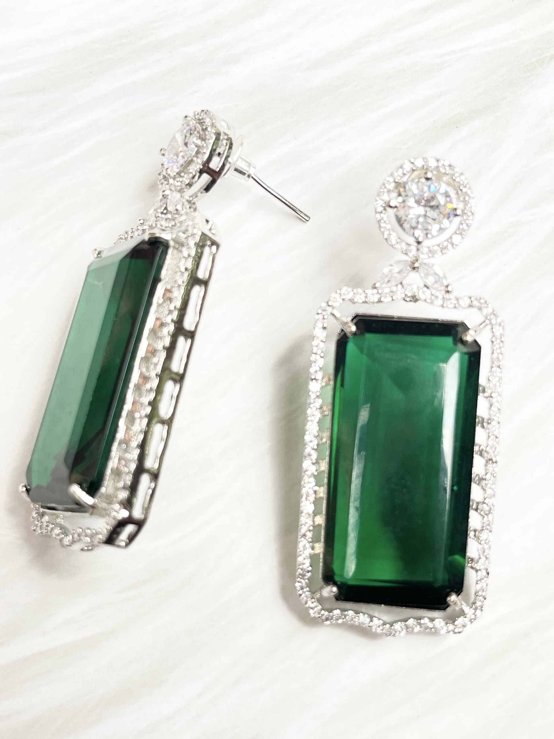 GREEN AMERICAN DIAMOND EARRING