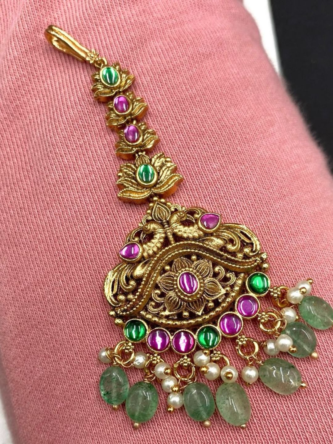 ANTIQUE PEARL DROP MAANG TIKKA