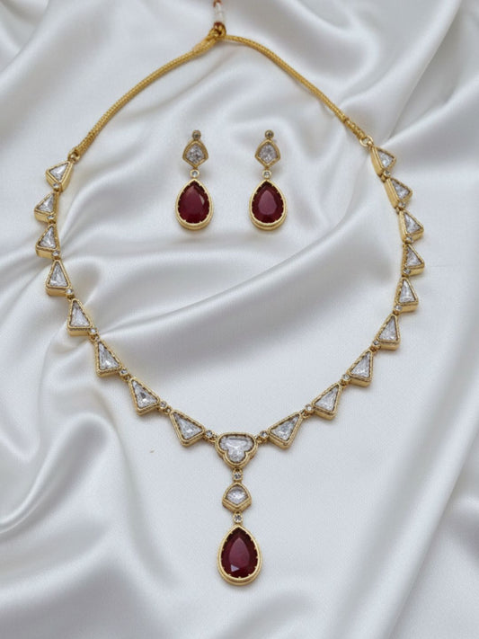 AARADHYA TRIANGLE KUNDAN DROP NECKLACE SET