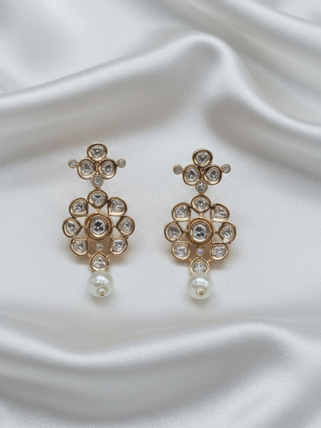 CHANDRIKA KUNDAN PEARL NECKLACE SET