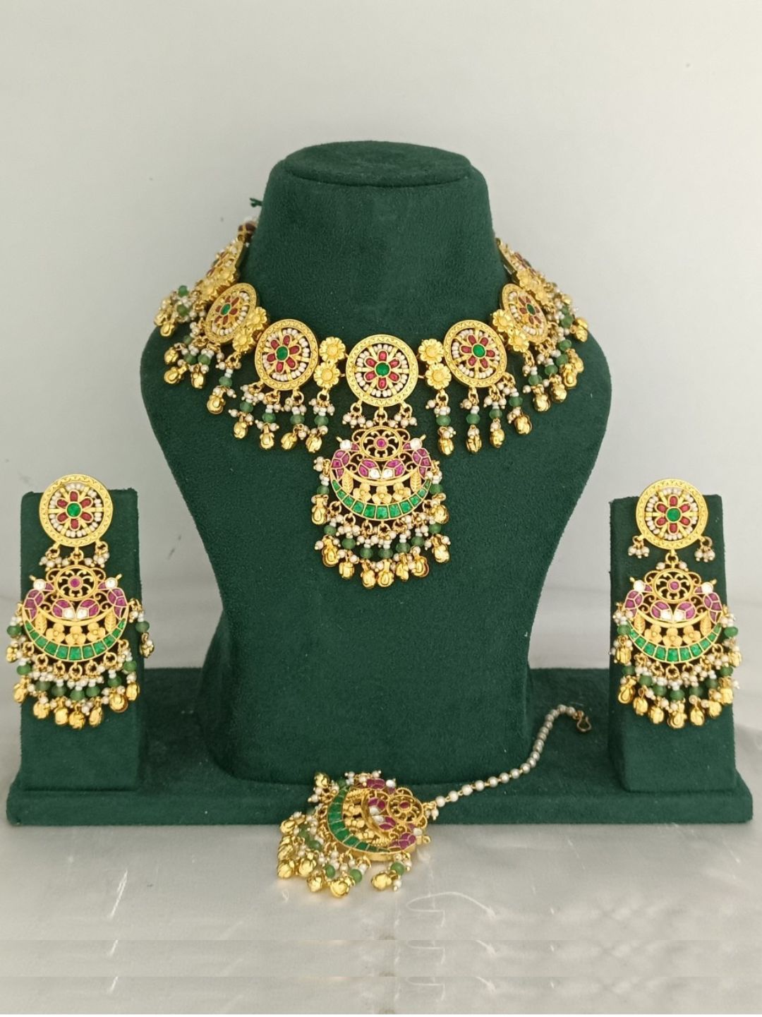 DEVINA ROYAL JADAU JEWELLERY SET