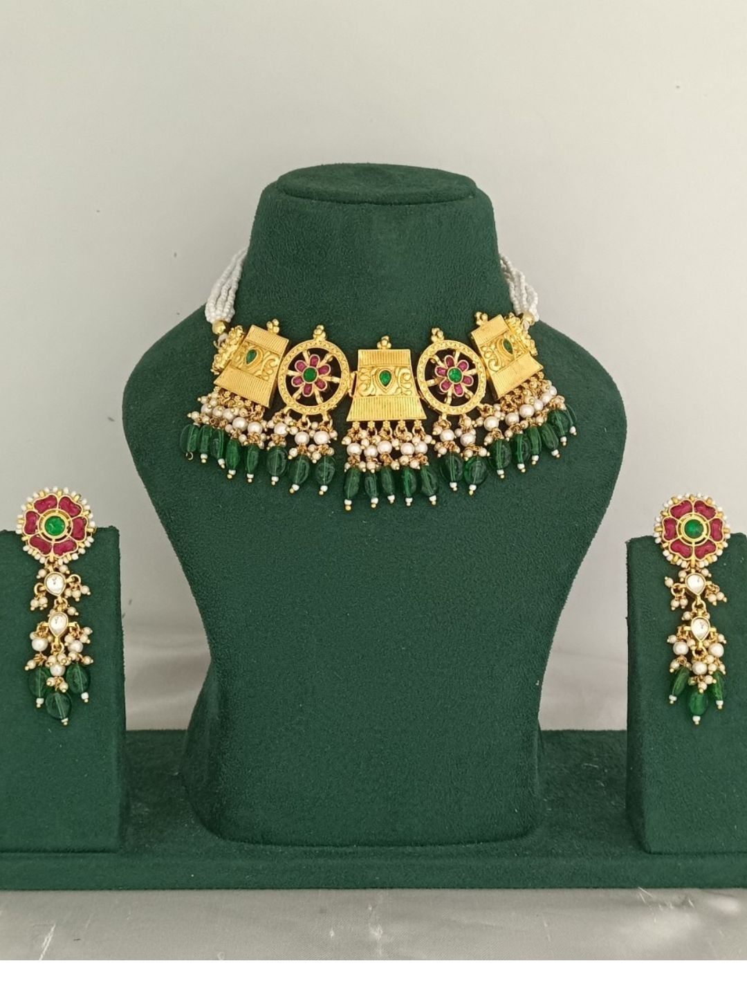 SAMEERA HERITAGE KUNDAN JEWELLERY SET