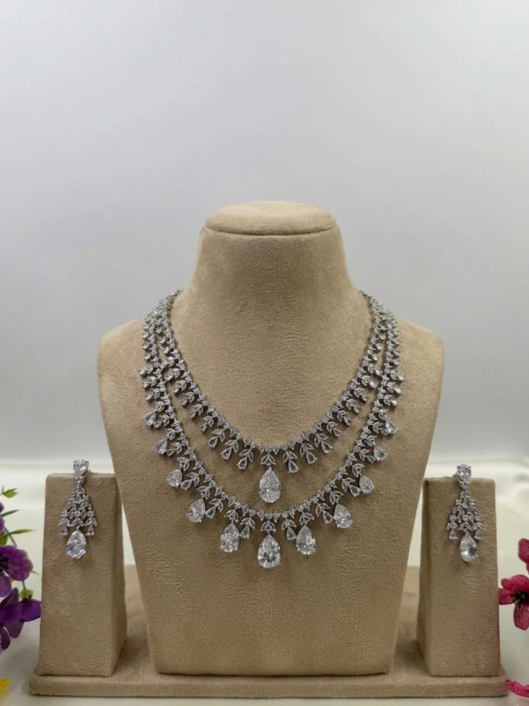 NOORA AMERICAN DIAMOND LAYERED NECKLACE SET