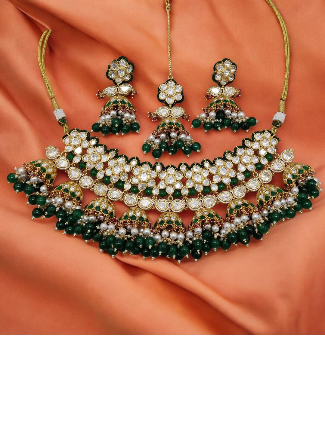 EMIRA EMERALD KUNDAN JEWELLERY SET