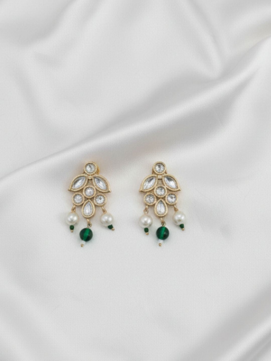 AARNA EMERALD PEARL KUNDAN NECKLACE SET