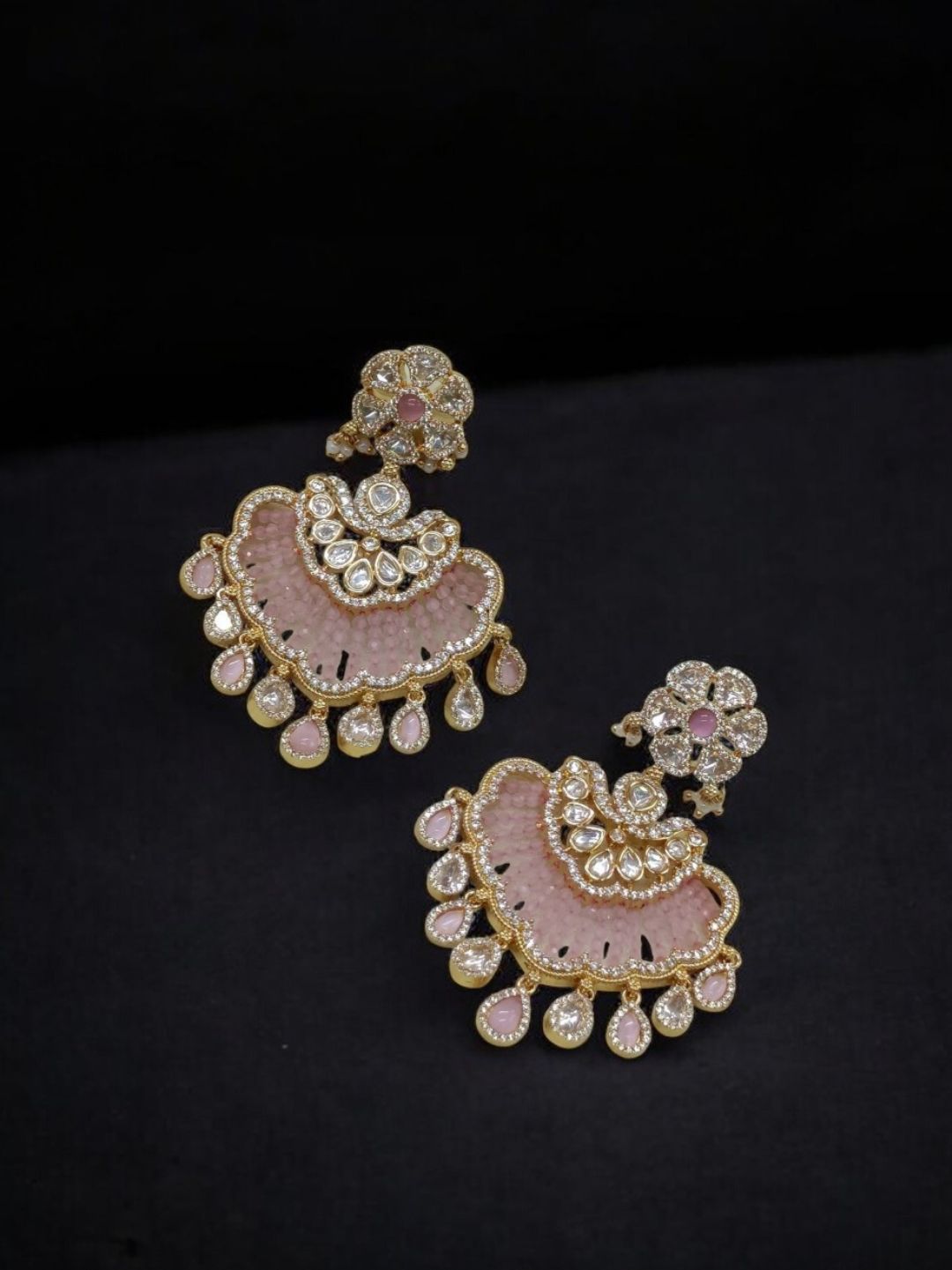 TRIYA PINK KUNDAN CHANDBALI