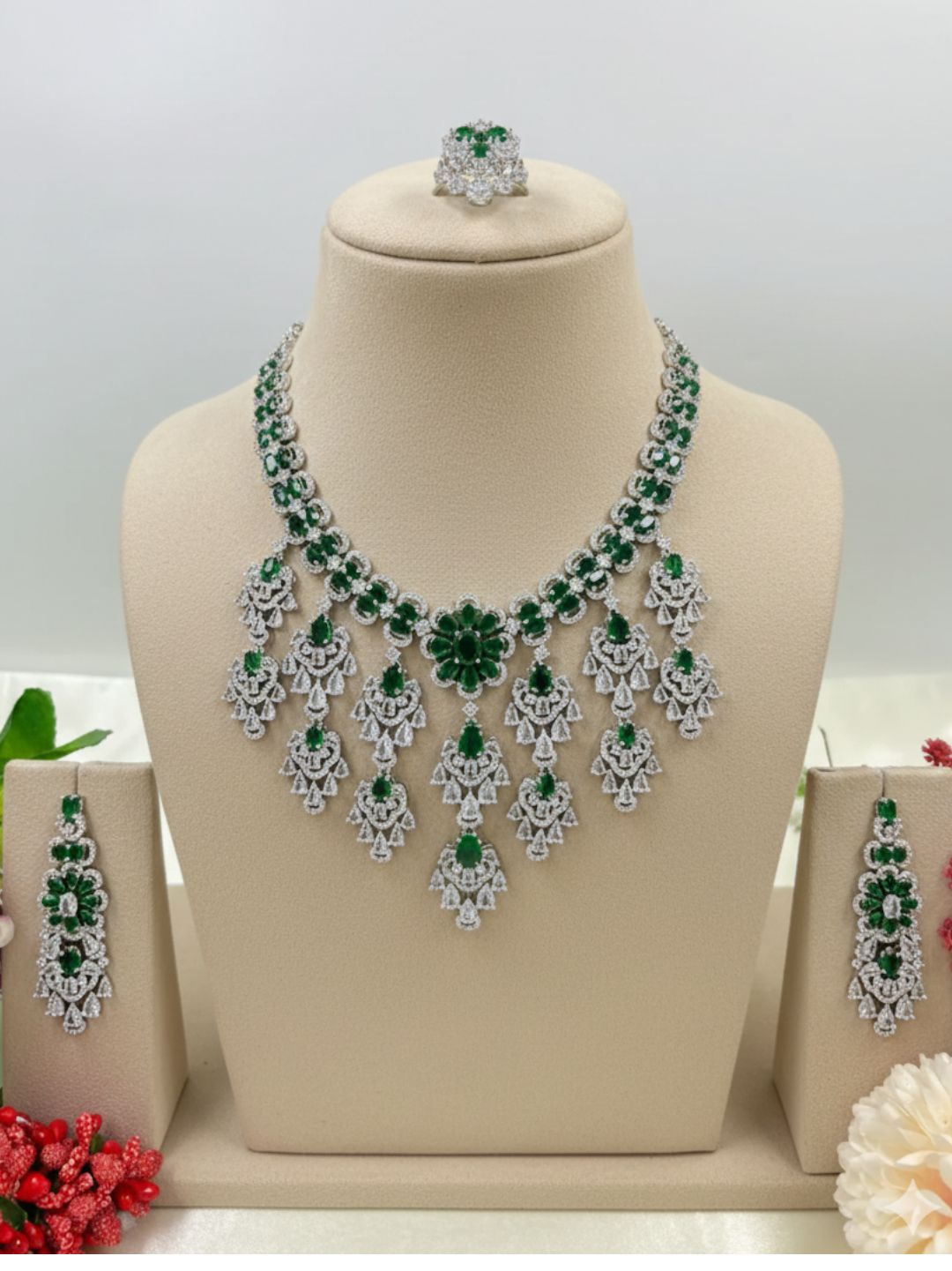 YASMINA AMERICAN DIAMOND NECKLACE