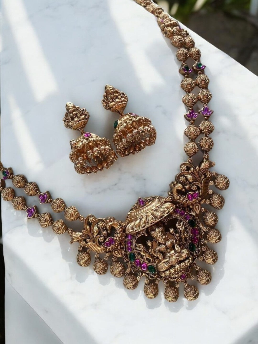 ROYAL ANTIQUE LAKSHMI KUNDAN KEMP NECKLACE SET