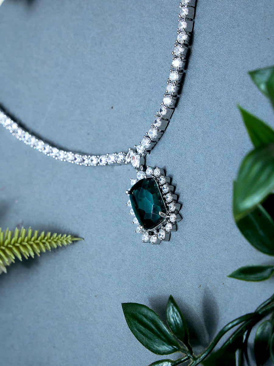 Glamorous Green Rhodium Plated American Diamond Necklace Set For Women –  Auraa Trends