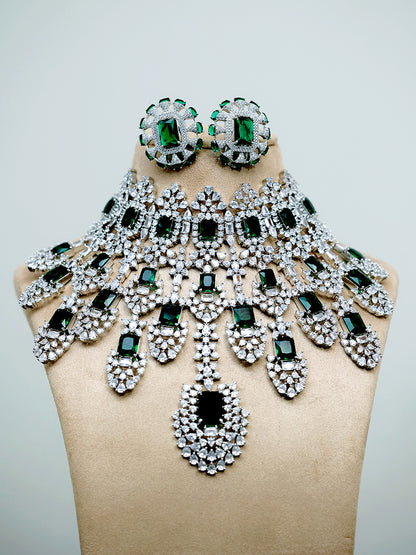 KIARA INSPIRED EMERALD BRIDAL NECKLACE
