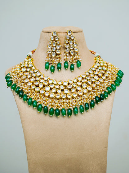 JANAKI EMERALD JEWELLERY SET