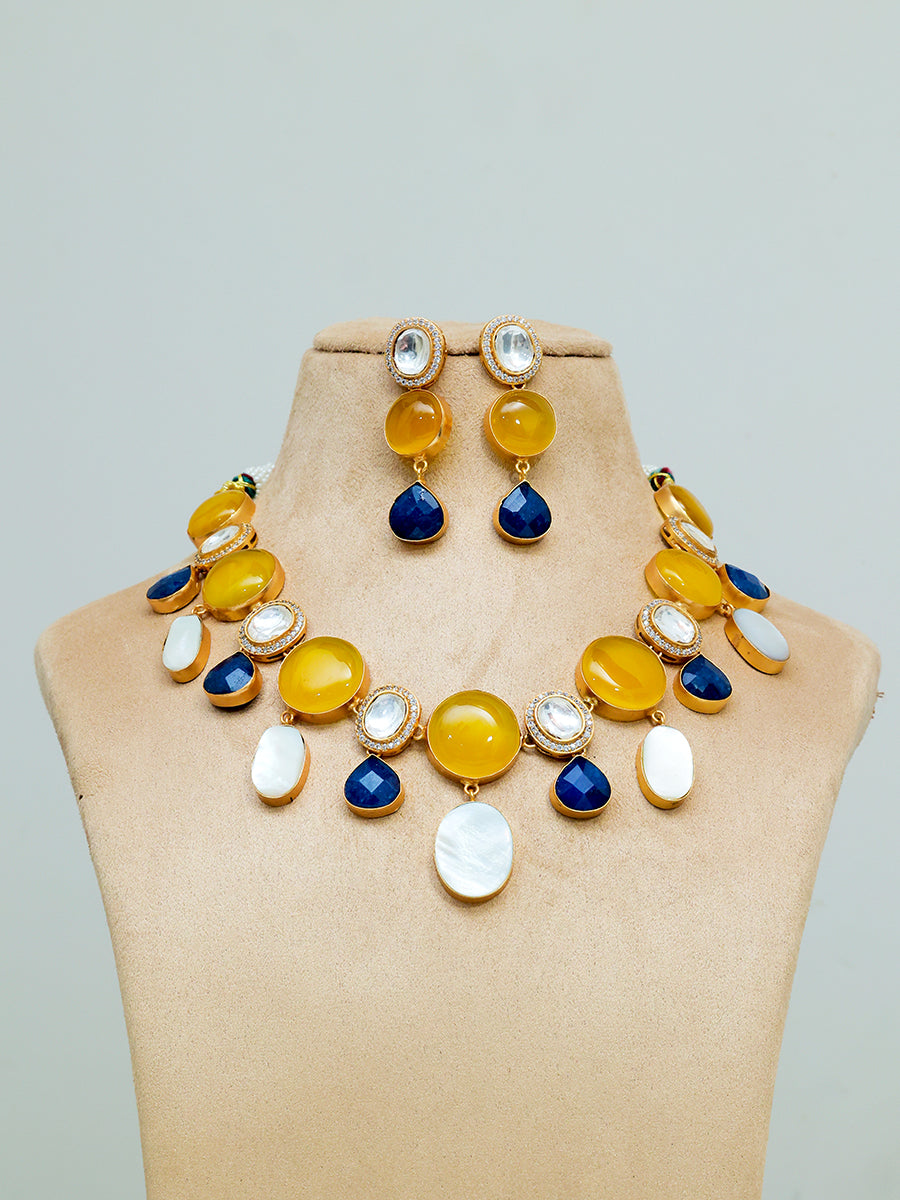 yellow pearl necklace