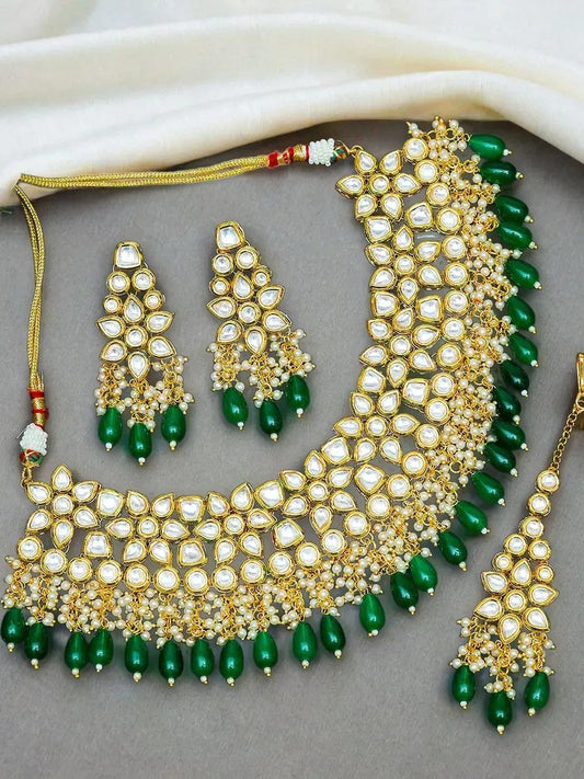JANAKI EMERALD JEWELLERY SET