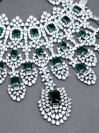 KIARA INSPIRED EMERALD BRIDAL NECKLACE