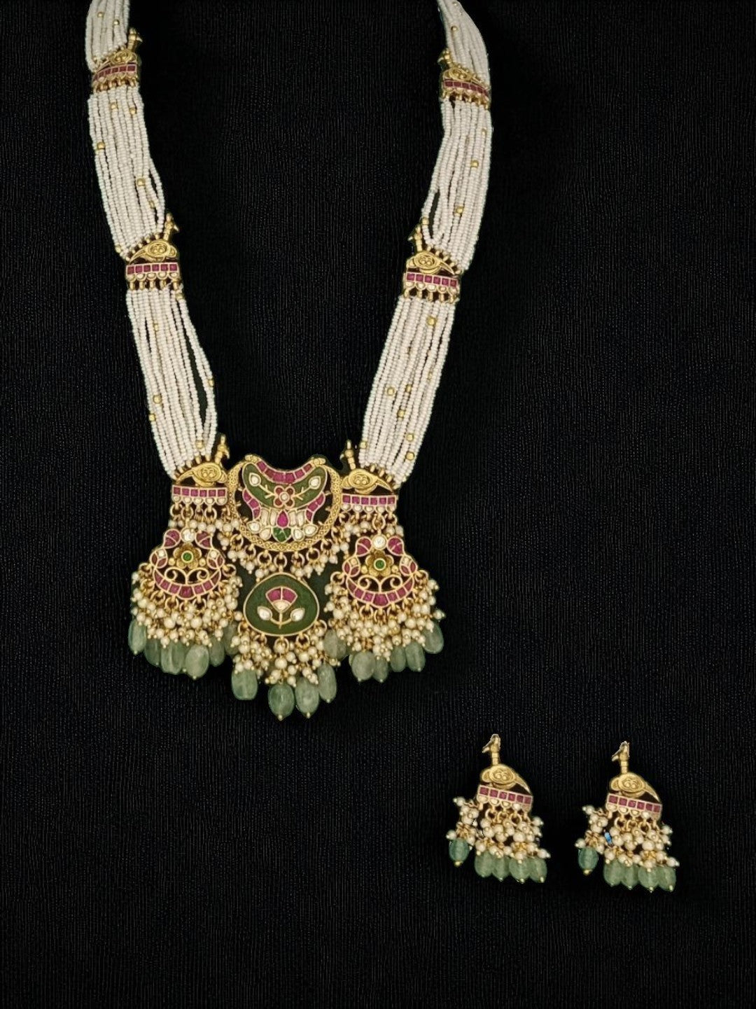 temple jewellery set, heritage jewellery, south indian bridal jewellery, traditional necklace set, ornate earrings, handcrafted jewellery, religious jewellery, grand ethnic jewellery