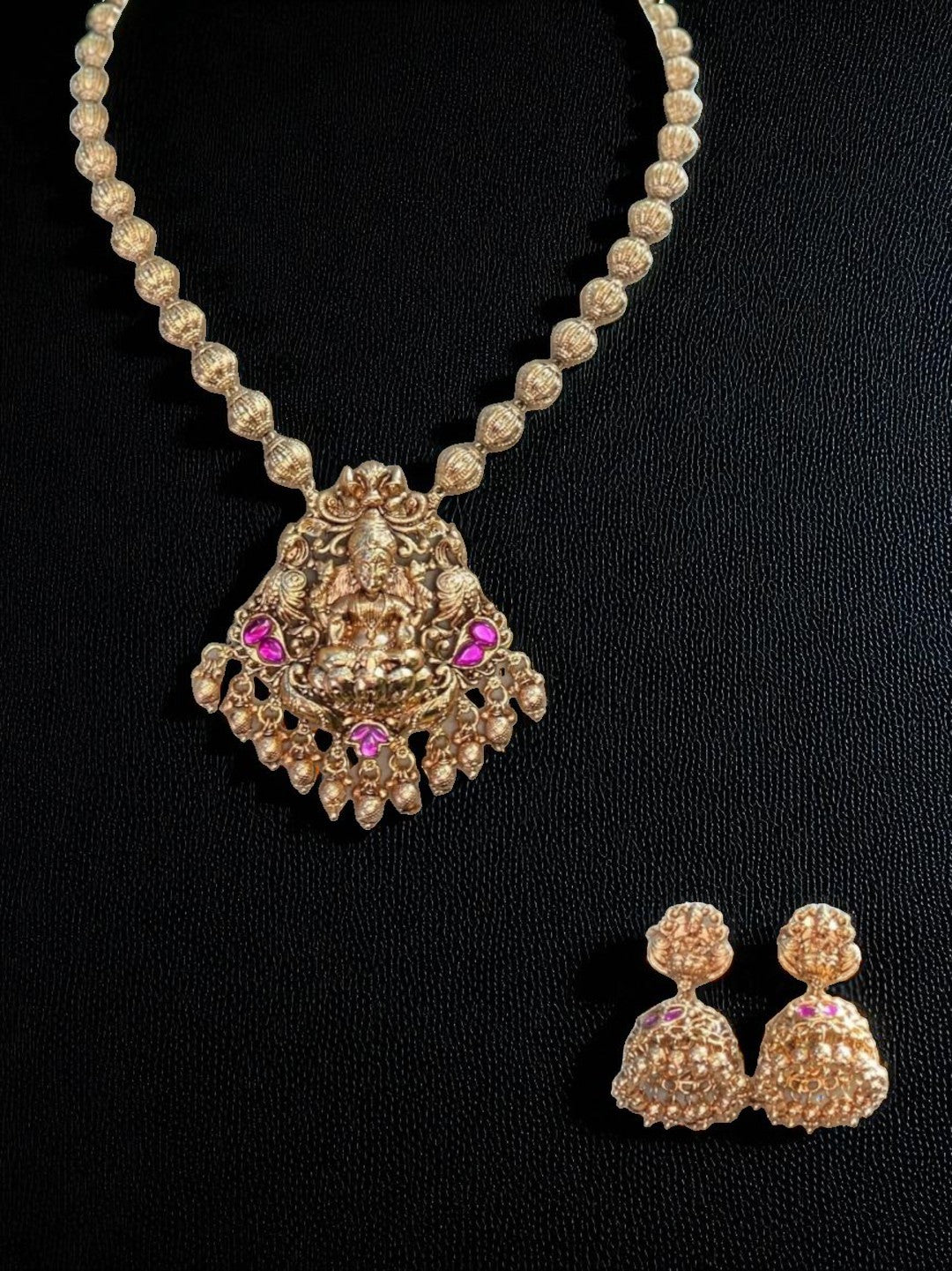 LALITHA LAKSHMI JEWELLERY SET – HOUSE OF PRANIV1