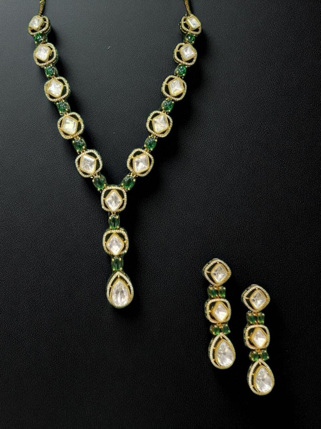 kundan set, bridal jewellery, polki necklace, designer jewellery set, wedding jewellery, uncut stone jewellery, handcrafted jewellery, luxury jewellery, festive jewellery, indian heritage jewellery, traditional jewellery, statement jewellery