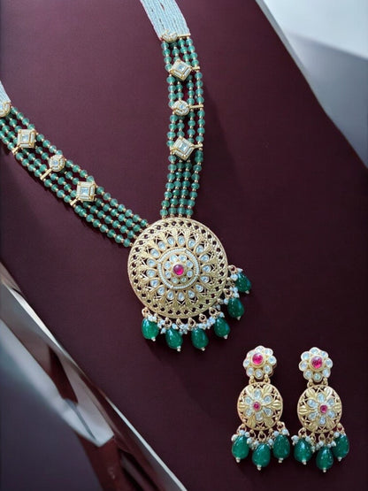 ROYAL EMERALD KUNDAN PEARL NECKLACE SET