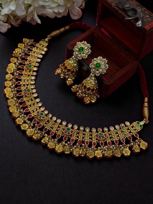 heritage, bridal jewellery, pearl necklace, ethnic accessory, kundan detailing, handcrafted set, temple-inspired, occasion wear