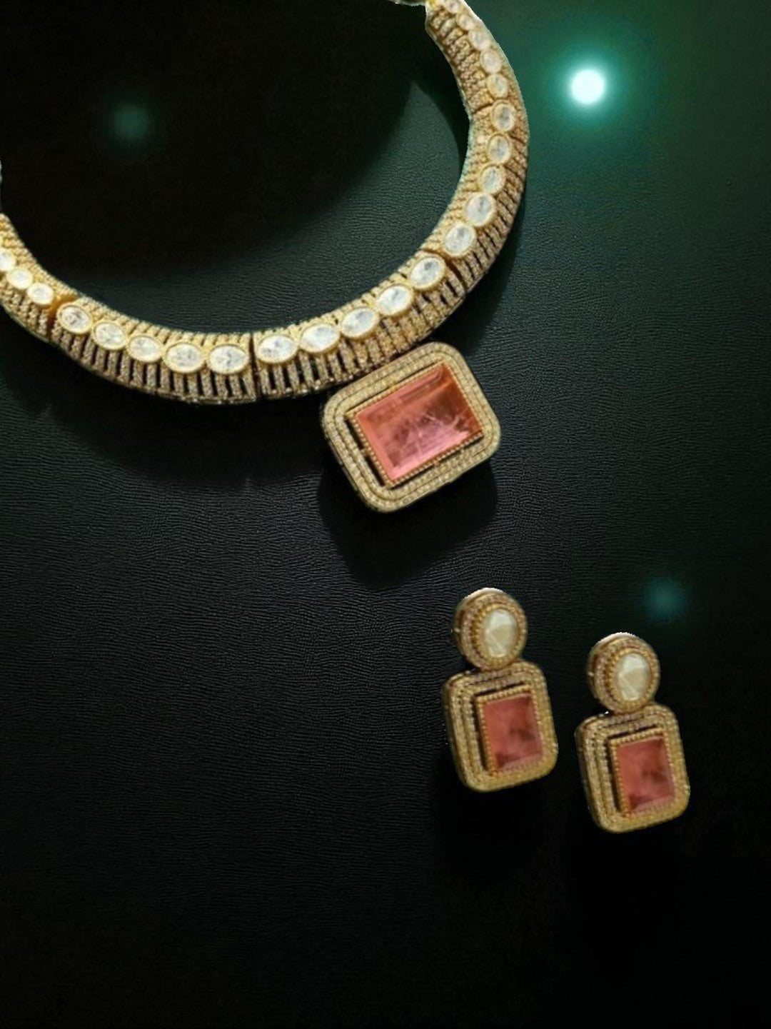 contemporary jewellery, luxury statement set, minimalist jewellery, bridal jewellery, geometric design jewellery, heritage inspired, evening wear accessory, modern traditional fusion, premium ethnic set, handcrafted jewellery, festive edit

