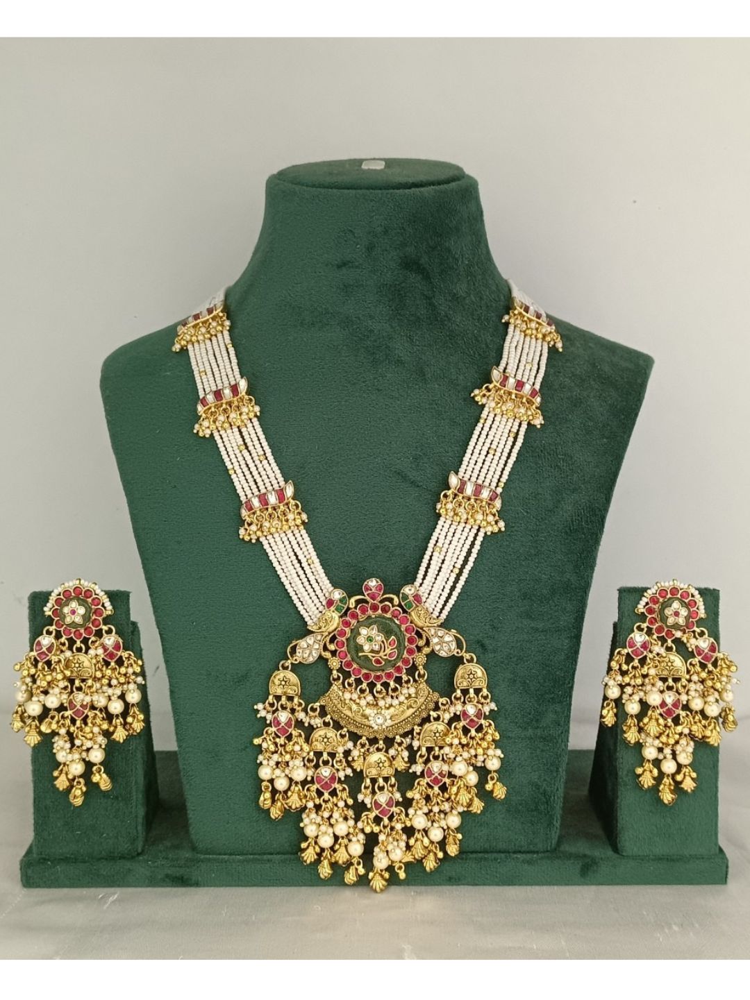 antique jewellery, bridal jewellery, traditional necklace, handcrafted set, south indian jewellery, festive wear jewellery, temple inspired jewellery, layered necklace set