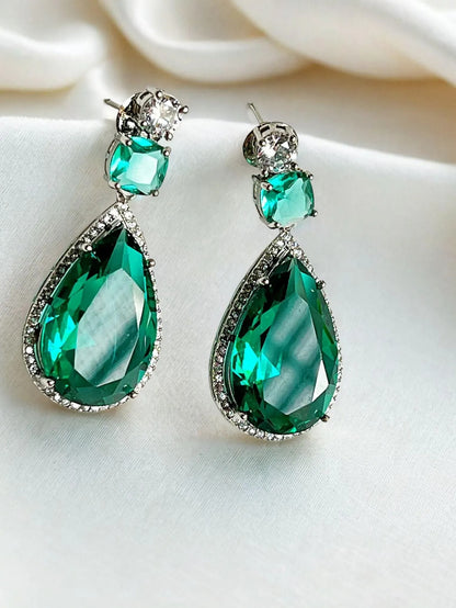 MUMTAZ EMERALD NECKLACE SET