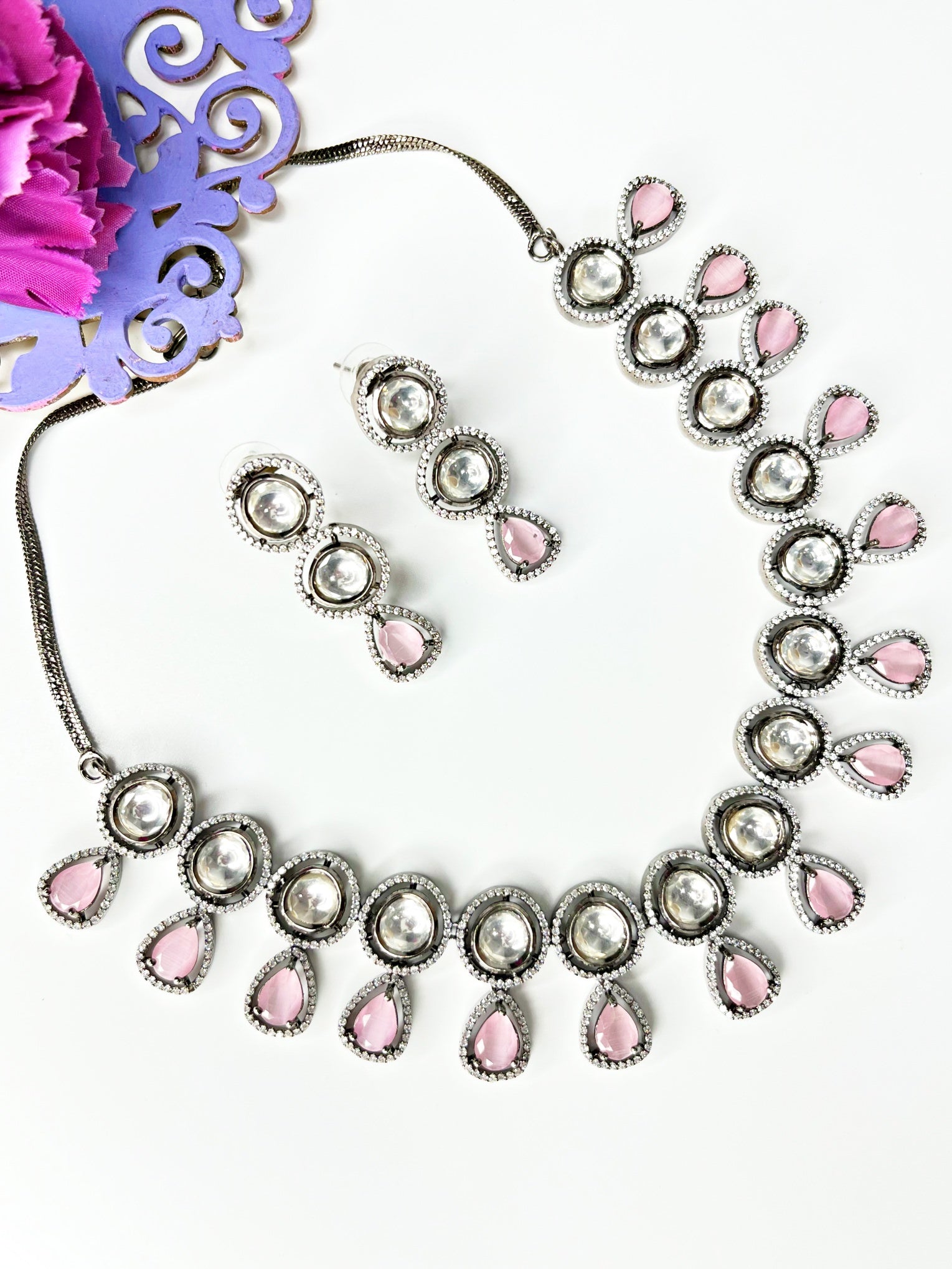 Kundan Necklace Set