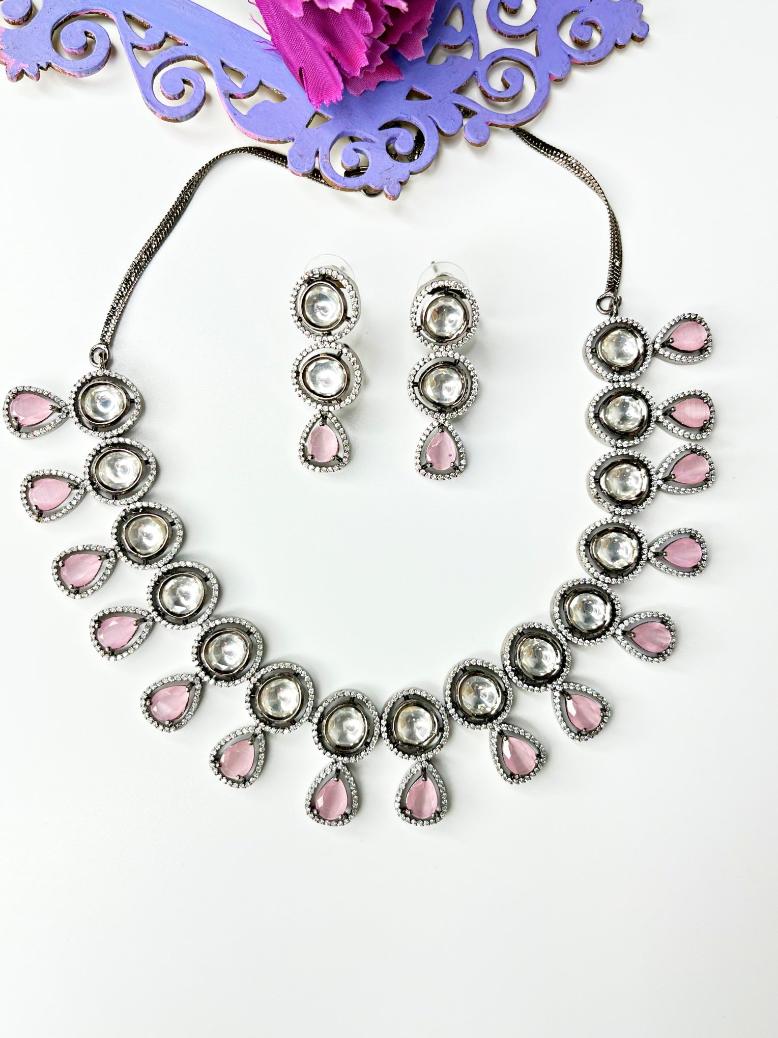 Kundan Necklace Set