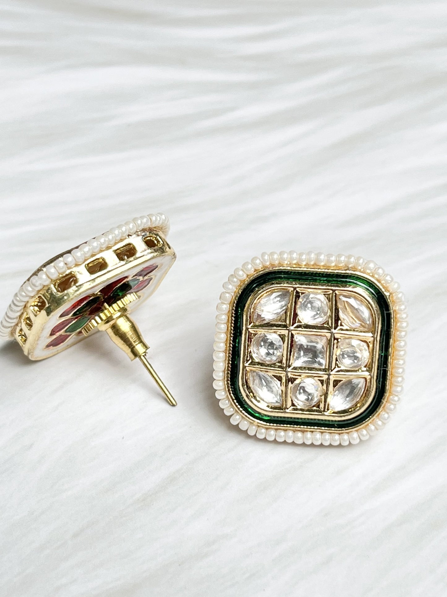 DHUN WHITE KUNDAN STUDS