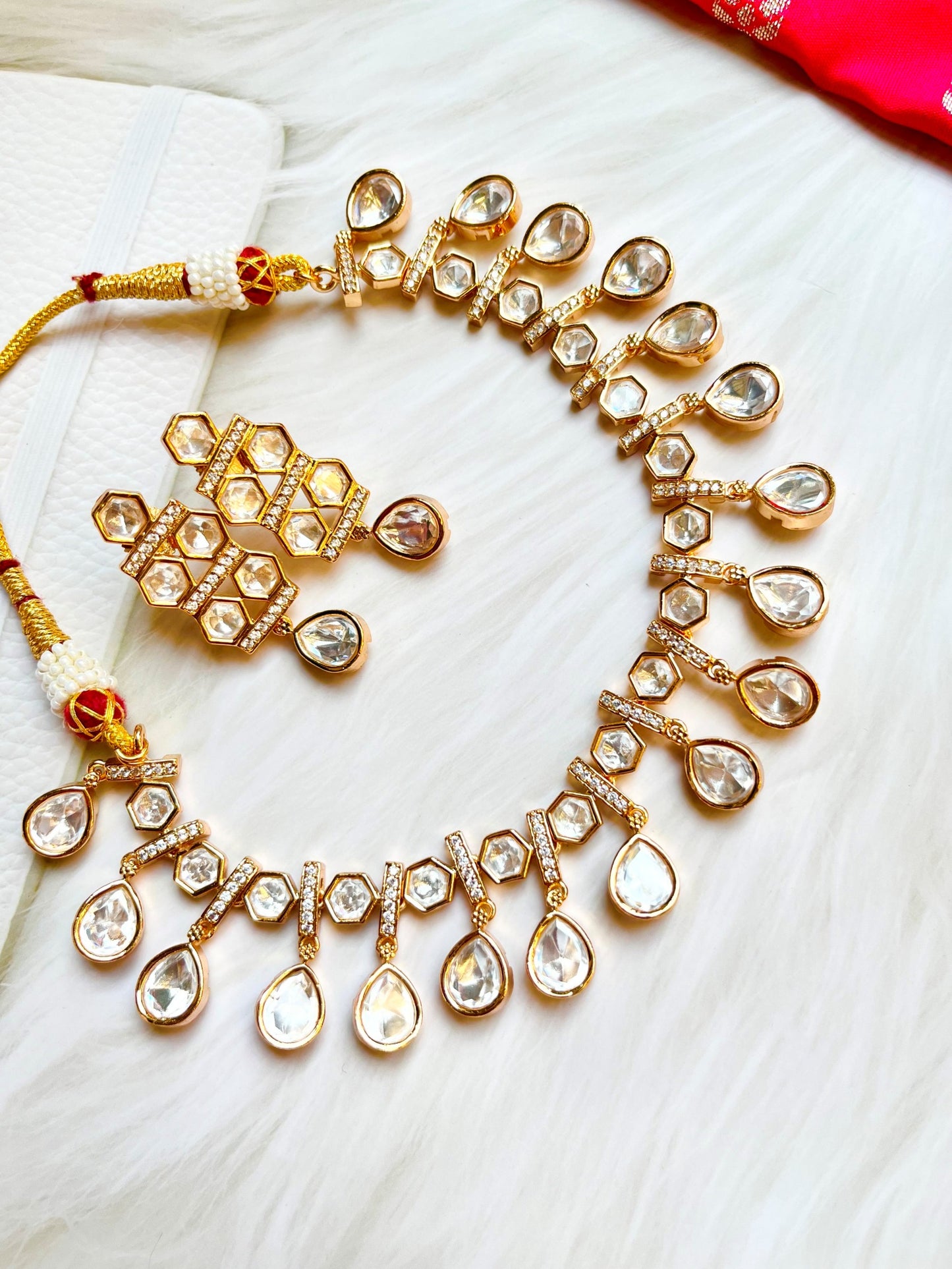 KAIRI GOLD KUNDAN JEWELLERY SET