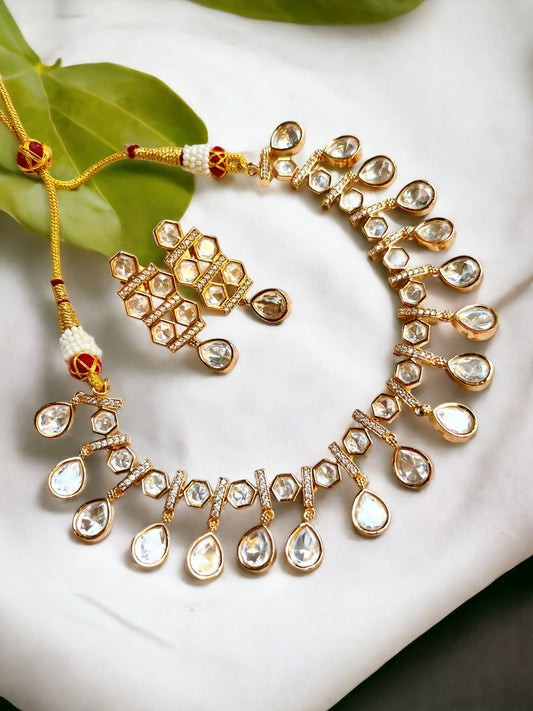 KAIRI GOLD KUNDAN JEWELLERY SET