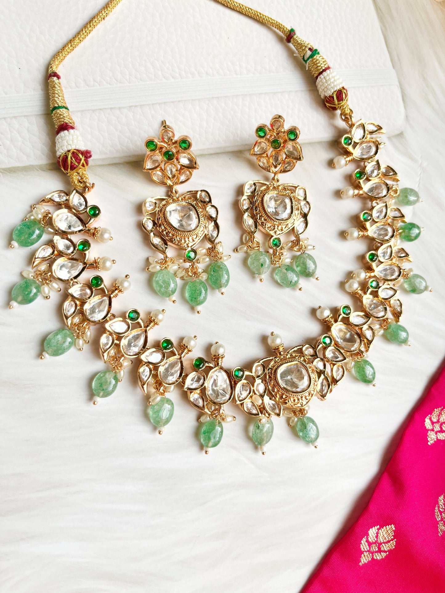 VAANYA MINT KUNDAN JEWELLERY SET