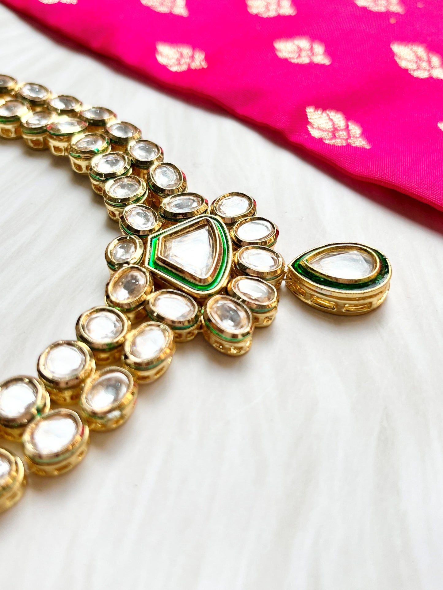 ENA GOLD KUNDAN JEWELLERY SET