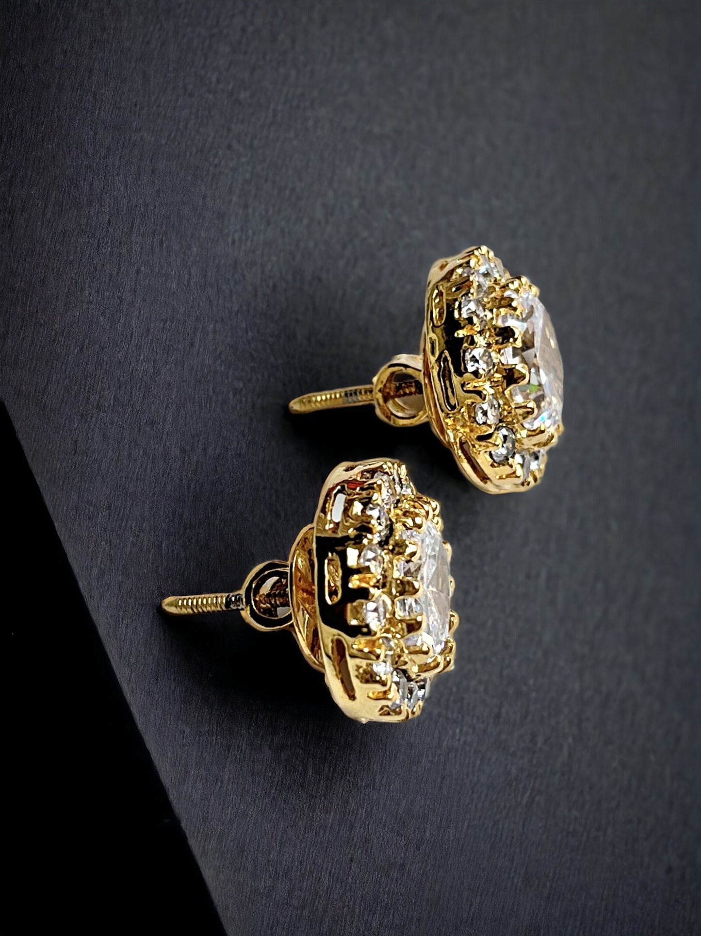 FIZA GOLD ZIRCONIA STUDS