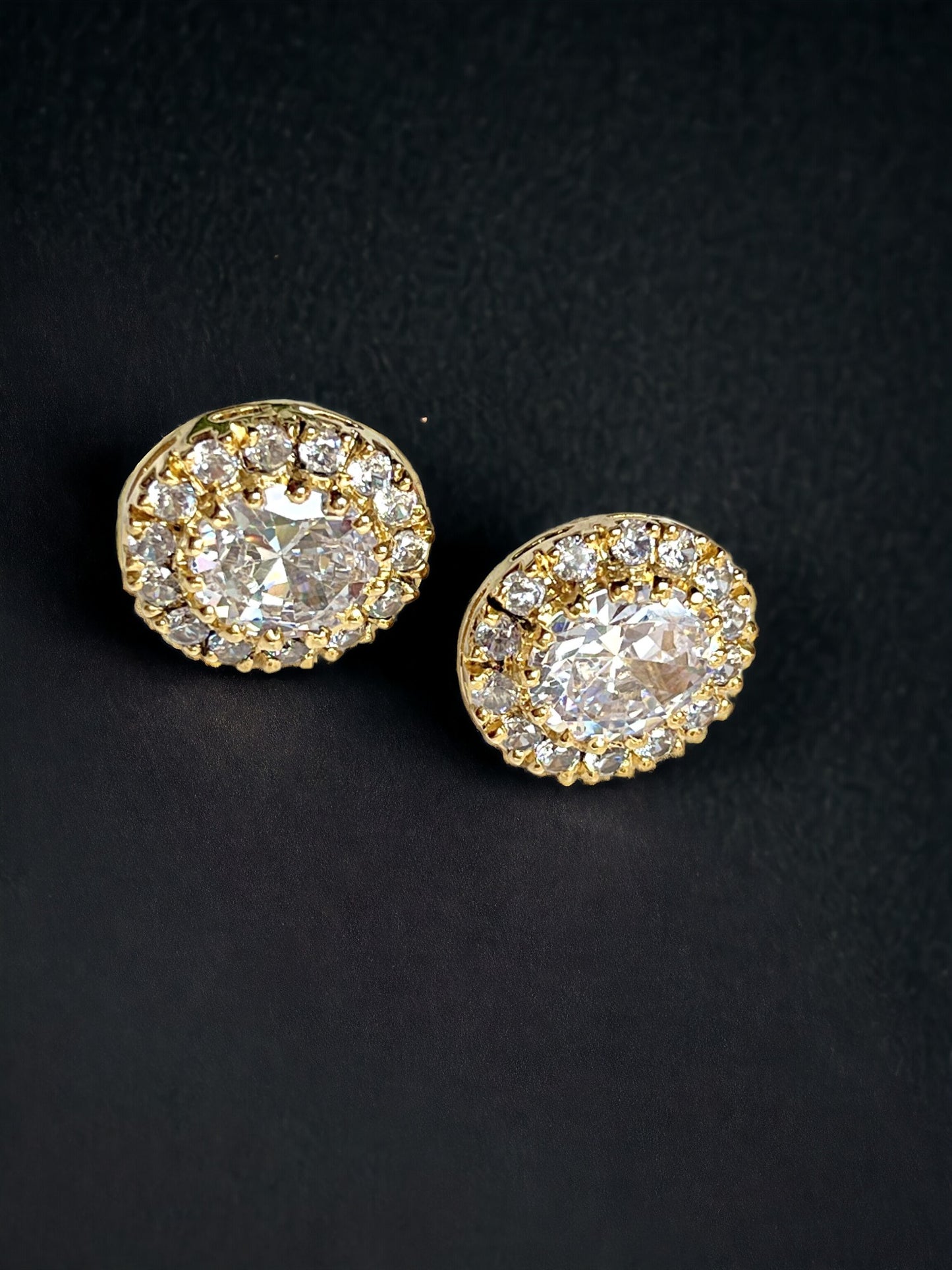 FIZA GOLD ZIRCONIA STUDS
