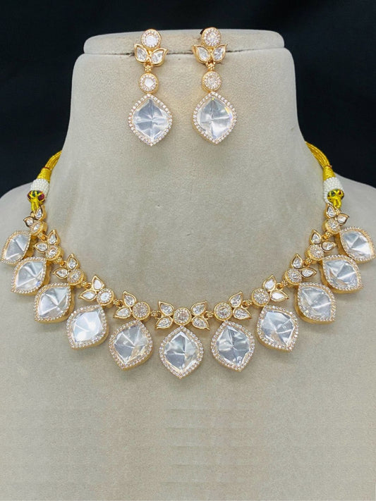 SHREYA IVORY KUNDAN JEWELLERY SET