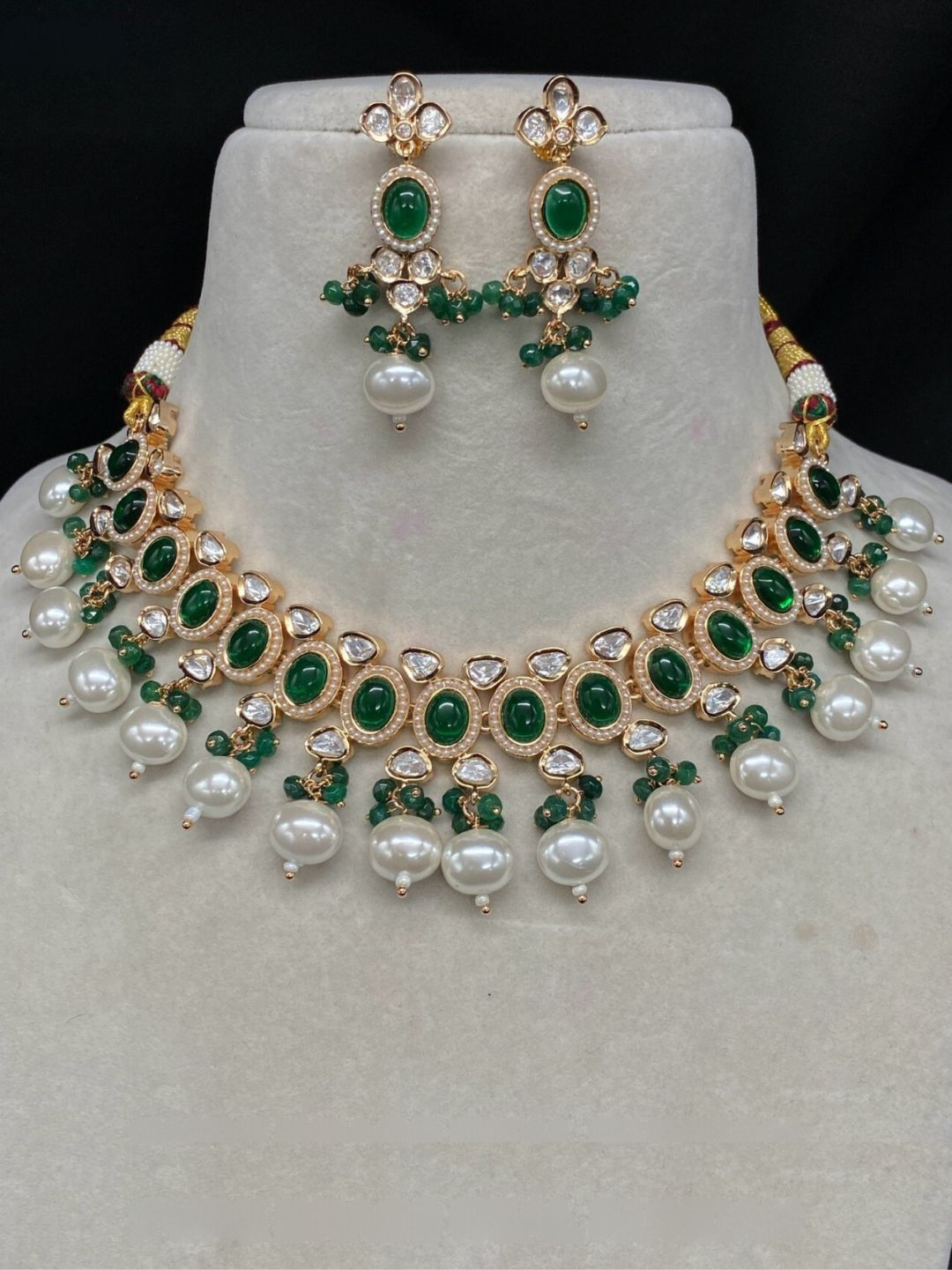 MISHA EMERALD JEWELLERY SET
