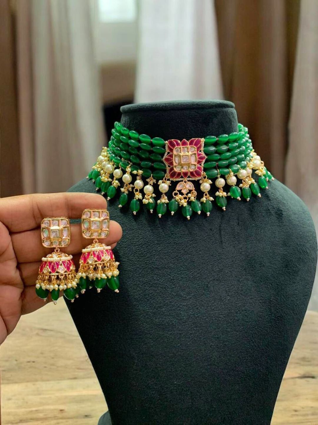 SONAKSHI EMERALD JEWELLERY SET