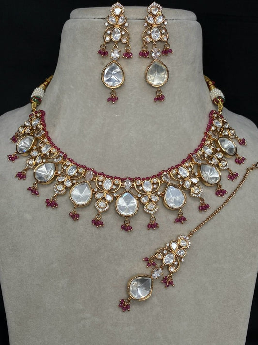 NEELANJANA RUBY KUNDAN JEWELLERY SET