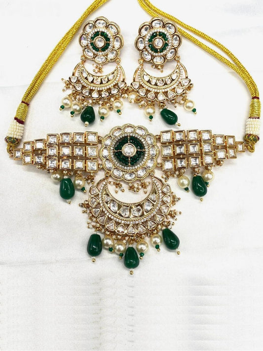 SWARNIKA EMERALD CHOKER SET