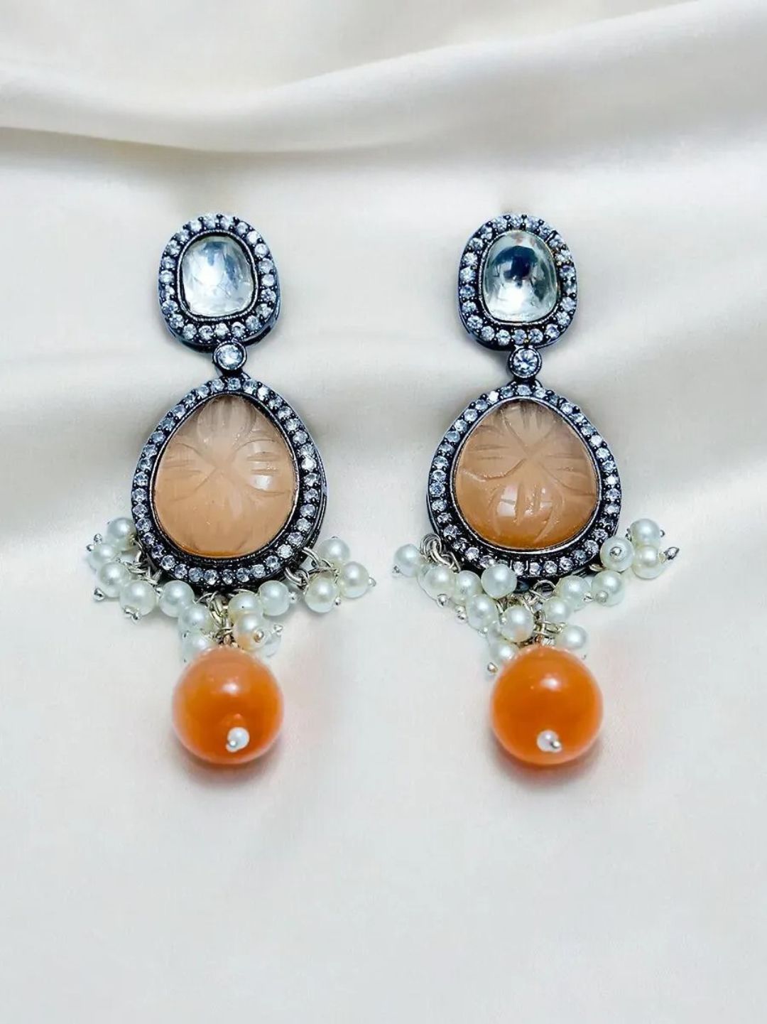 AANYA CARNELIAN KUNDAN JEWELLERY SET