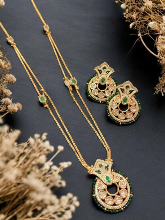 YASHIKA EMERALD JEWELLERY SET