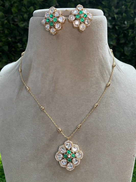 ROYAL EMERALD MOISSANITE PENDANT SET